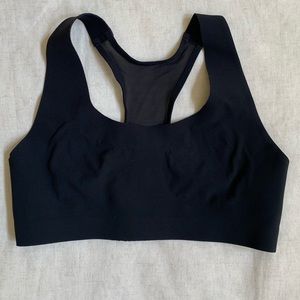 Lululemon BITTY BRACER BRA Size 32C